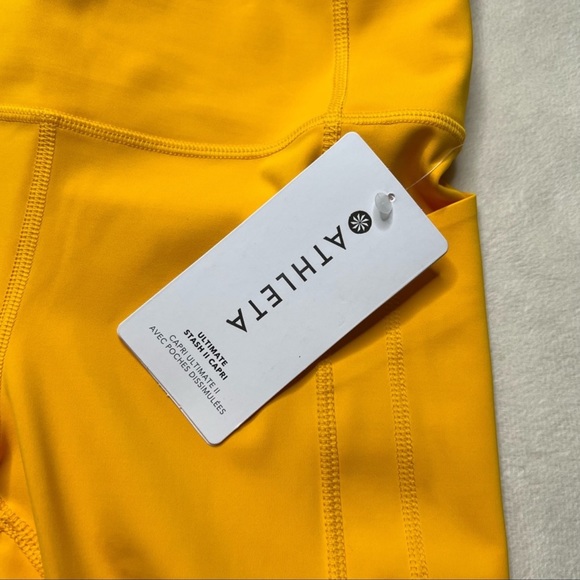 NWOT Athleta Ultimate Stash 11 Capri - Picture 3 of 4